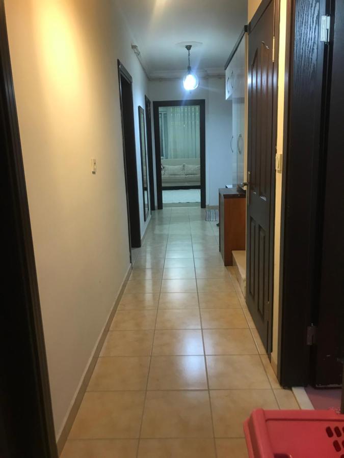 Tunahan Apt * Antalya